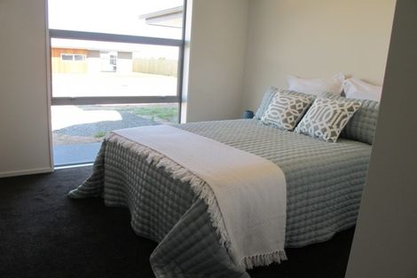 Photo of property in 1 Fry Place, Rolleston, 7614