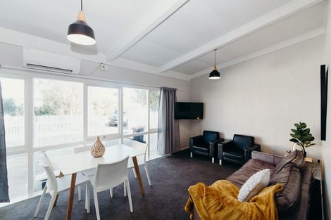 Photo of property in 2/204a Park Road South, Akina, Hastings, 4122