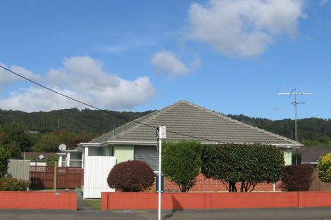 Photo of property in 2/288 Fergusson Drive, Heretaunga, Upper Hutt, 5018
