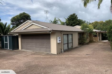 Photo of property in 13a Trelawn Place, Cockle Bay, Auckland, 2014