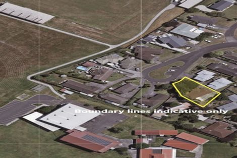 Photo of property in 16 Churchill Terrace, Waiuku, 2123