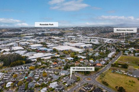 Photo of property in 94 Oakway Drive, Schnapper Rock, Auckland, 0632