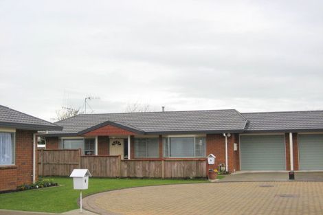 Photo of property in 5 Surrey Lane, Levin, 5510
