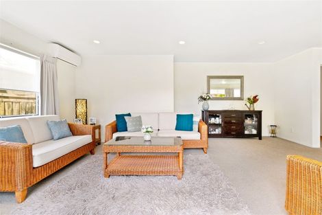 Photo of property in 299b Glengarry Road, Glen Eden, Auckland, 0602