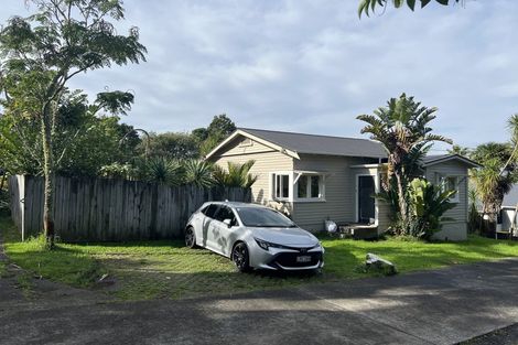 Photo of property in 72 Carlisle Road, Browns Bay, Auckland, 0632