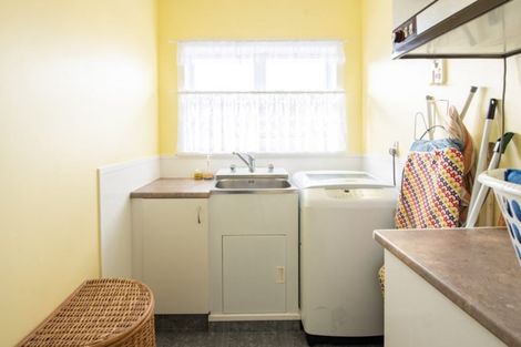 Photo of property in 12 Phillip Street, Pukekohe, 2120