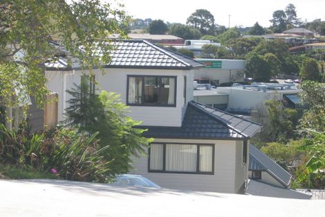 Photo of property in 30a Marlborough Avenue, Glenfield, Auckland, 0629