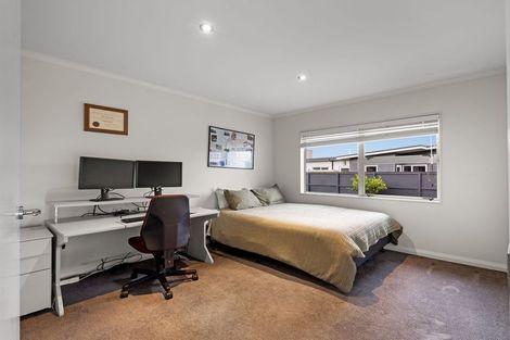 Photo of property in 20 Rosalie Terrace, Kelvin Grove, Palmerston North, 4414