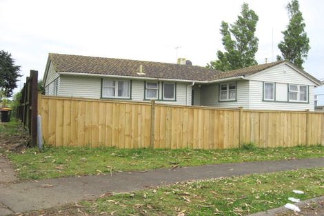 Photo of property in 5 Vickers Crescent, Mangere, Auckland, 2022