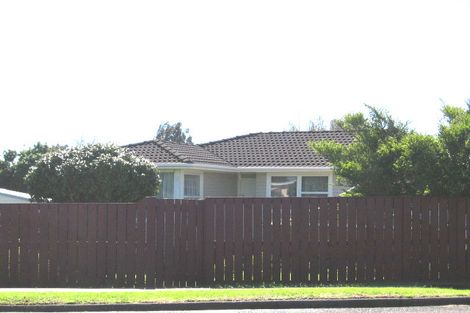 Photo of property in 114 Gills Road, Bucklands Beach, Auckland, 2014