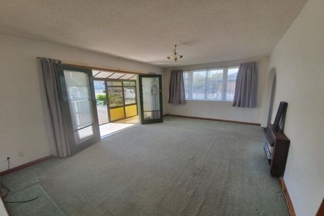 Photo of property in 50 Egmont Road, Waiwhakaiho, New Plymouth, 4312