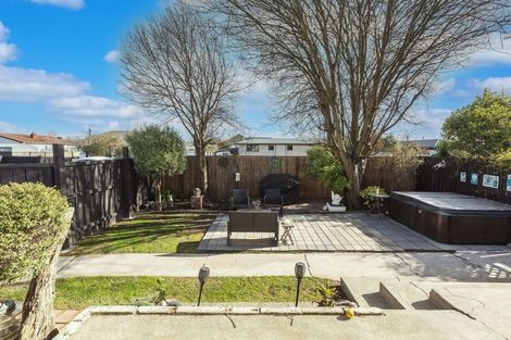 Photo of property in 32 Willock Street, Kaiapoi, 7630