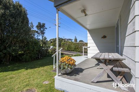 Photo of property in 94 Dillon Street, Waihi Beach, 3611