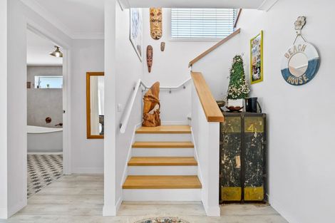 Photo of property in 3 Christie Close, Pataua North, Parua Bay, 0175