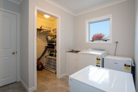 Photo of property in 7 Cooper Crescent, Cambridge, 3434