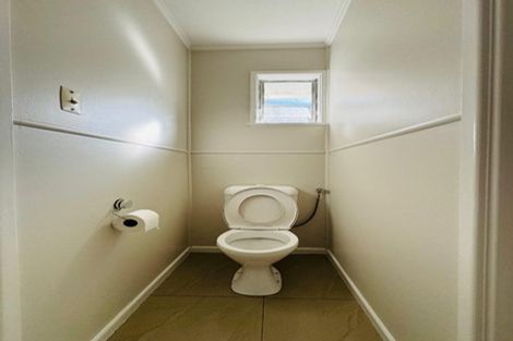 Photo of property in 18b Kirby Street, Glendene, Auckland, 0602