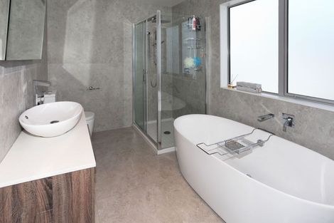 Photo of property in 293 Harbourside Drive, Karaka, Papakura, 2113