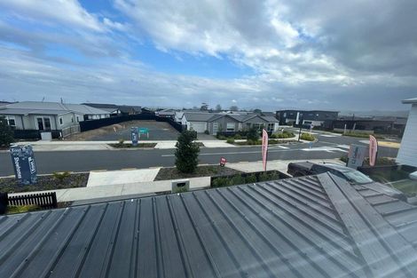 Photo of property in 21 Bill Miller Drive, Papamoa, 3118