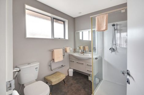 Photo of property in 30 Surrey Street, Caversham, Dunedin, 9012