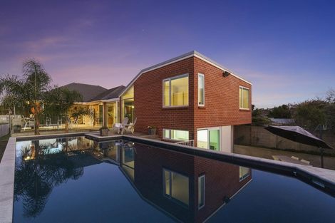 Photo of property in 444 Old Te Atatu Road, Te Atatu Peninsula, Auckland, 0610