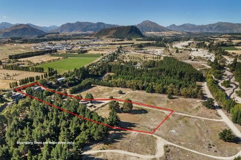 Photo of property in 293 Riverbank Road, Wanaka, 9382