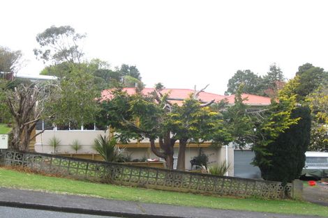Photo of property in 17 Hursthouse Street, Vogeltown, New Plymouth, 4310