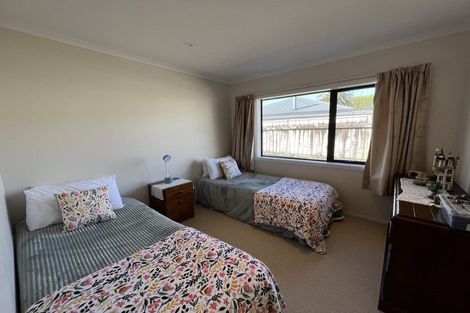 Photo of property in 3 Iwanui Close, Waitara, 4320