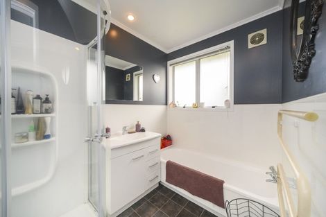 Photo of property in 37 Gemini Avenue, Milson, Palmerston North, 4414