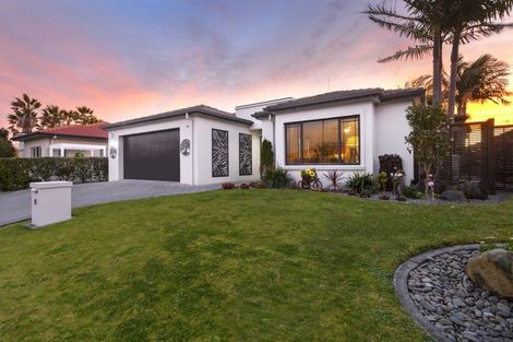 Photo of property in 16 Bermuda Drive, Papamoa Beach, Papamoa, 3118