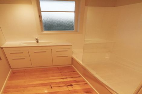 Photo of property in 14 Vesty Avenue, Hillcrest, Hamilton, 3216