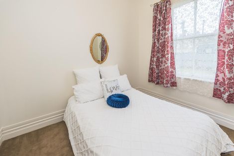 Photo of property in 17 Kelvin Street, Aramoho, Whanganui, 4500