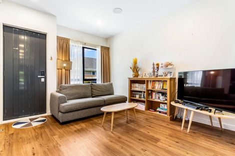 Photo of property in 74e Mckenzie Road, Mangere Bridge, Auckland, 2022