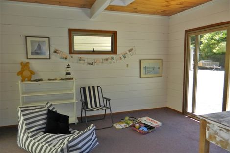 Photo of property in 10 Mission Road, Kerikeri, 0230