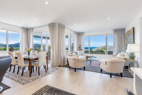 Photo of property in 26 Seaview Crescent, Hatfields Beach, Orewa, 0931