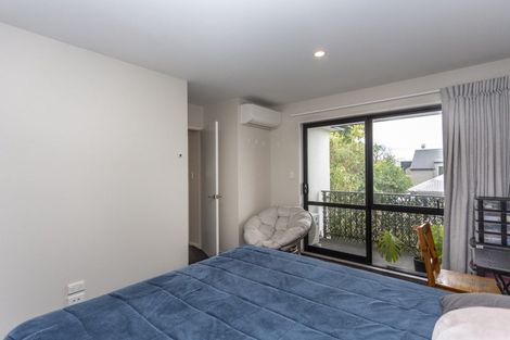 Photo of property in 8a Defoe Place, Waltham, Christchurch, 8023