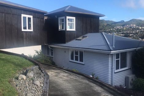 Photo of property in 10 Sheridan Terrace, Johnsonville, Wellington, 6037