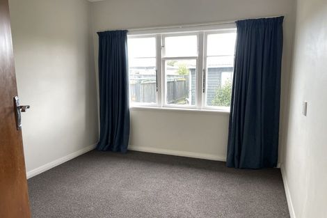 Photo of property in 11 College Street, Awapuni, Palmerston North, 4412