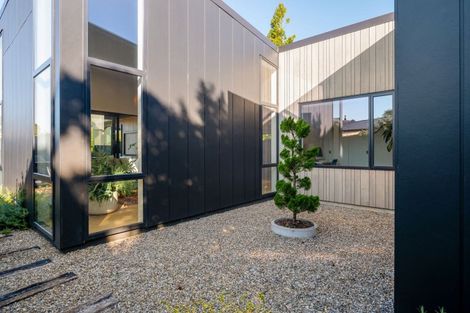 Photo of property in 30b Braid Road, St Andrews, Hamilton, 3200