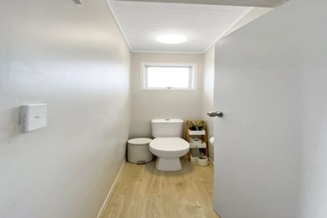 Photo of property in 18 Shalimar Place, Clover Park, Auckland, 2019