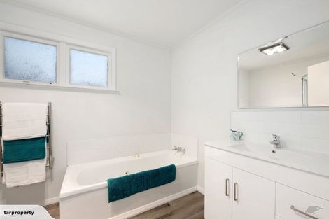 Photo of property in 59 Kamahi Street, Stokes Valley, Lower Hutt, 5019