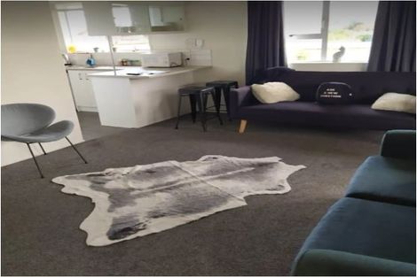 Photo of property in 8 Leslie Place, Deanwell, Hamilton, 3206