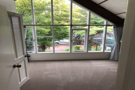 Photo of property in 34 Tawini Road, Titirangi, Auckland, 0604