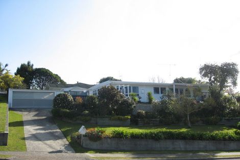Photo of property in 2 White Horse Drive, Whakatane, 3120