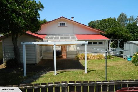 Photo of property in 37 Te Aroha Street, Hamilton East, Hamilton, 3216