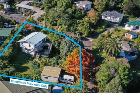 Photo of property in 29 Adams Road, Thornton Bay, Thames, 3575