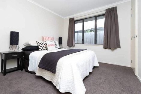 Photo of property in 1/108 Old Farm Road, Hamilton East, Hamilton, 3216