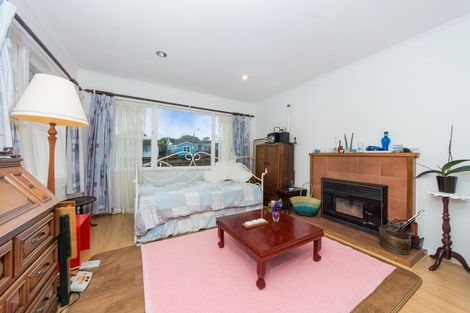 Photo of property in 3 Janine Place, Bucklands Beach, Auckland, 2014