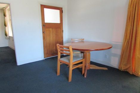 Photo of property in 2 Hawkhurst Road, Lyttelton, 8082