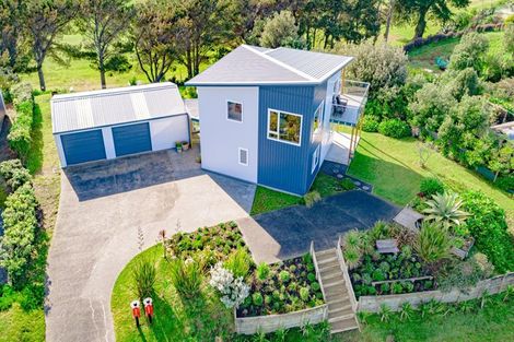 Photo of property in Ehaus, 42 Longbeach Drive, Castlecliff, Whanganui, 4501