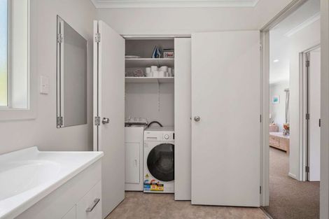 Photo of property in 74 Endcliffe Road, Kaiti, Gisborne, 4010